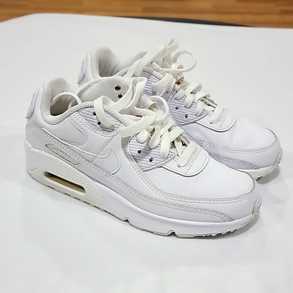 NIKE..AIRMAX.. white..
